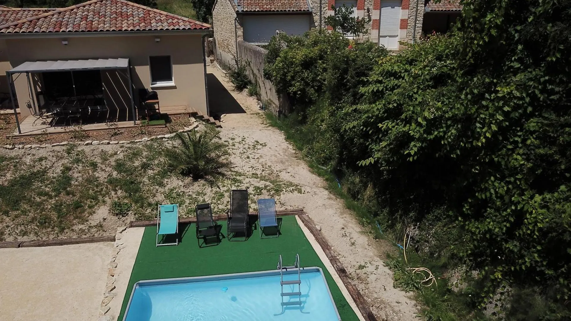 Holiday home Gite Le Chaudron 1 A 7Pers Avec Piscine Montclar-sur-Gervanne