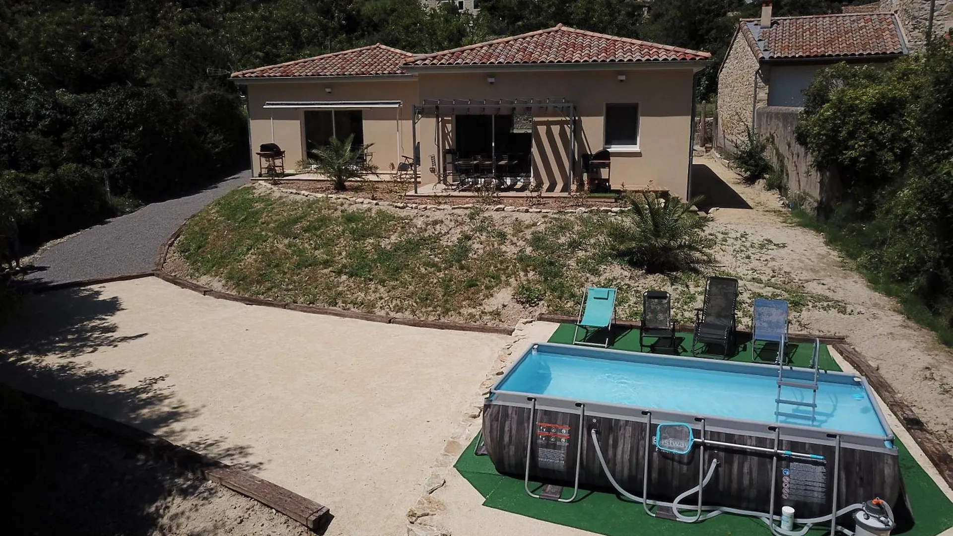 Gite Le Chaudron 1 A 7Pers Avec Piscine Montclar-sur-Gervanne France